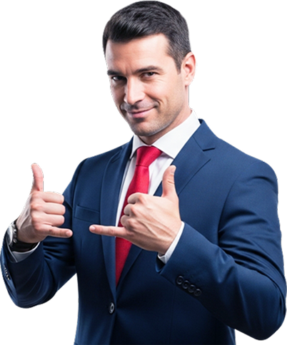 Homem de terno sorrindo e fazendo sinal de telefone com as mãos